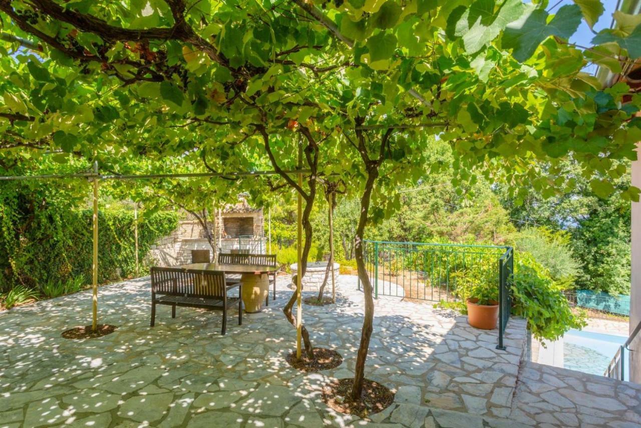 Villa Eleni Agnítsini Exterior foto